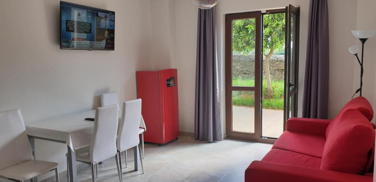 Apartamentos La Pradera De Isla Plana Esterno foto