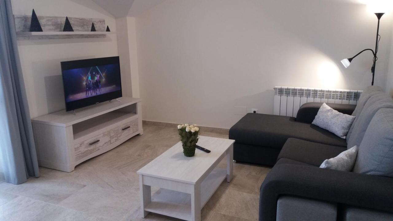 Apartamentos La Pradera De Isla Plana Esterno foto