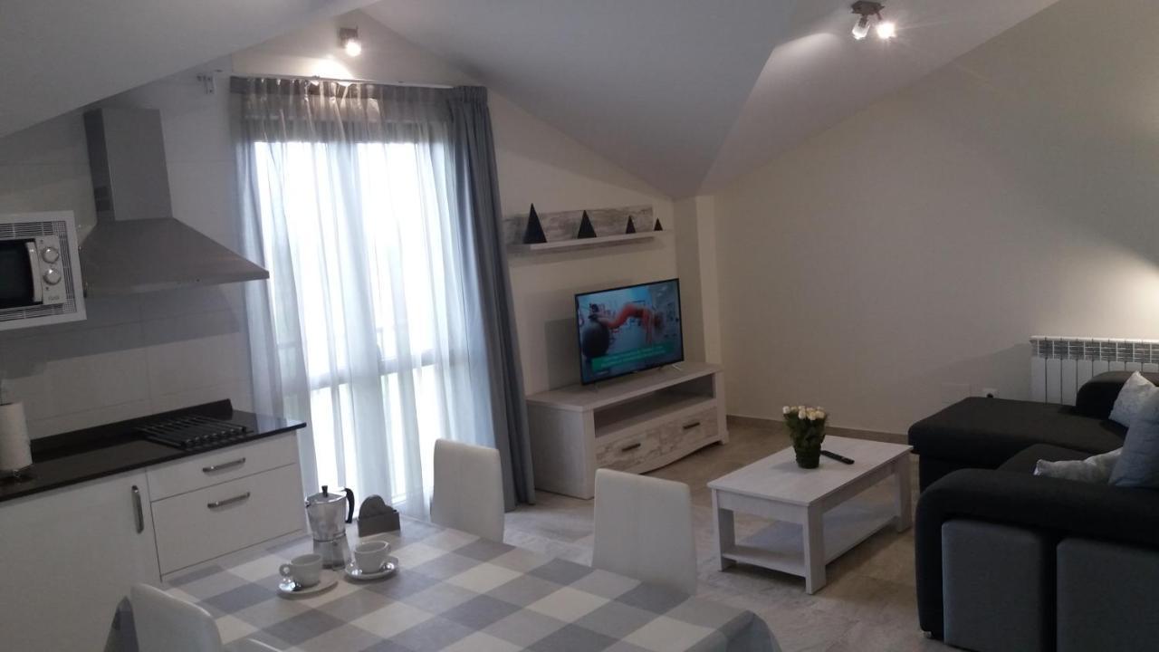 Apartamentos La Pradera De Isla Plana Esterno foto