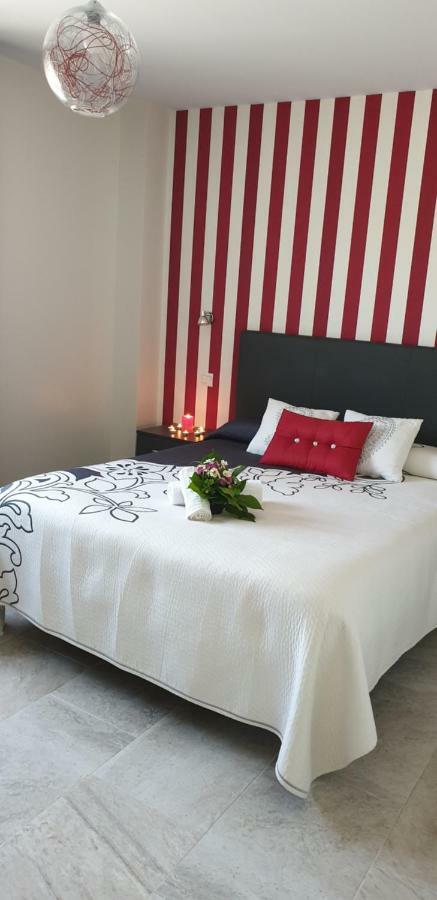 Apartamentos La Pradera De Isla Plana Esterno foto