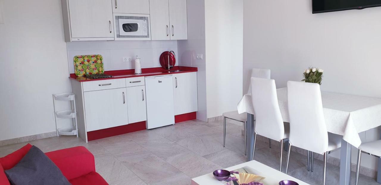 Apartamentos La Pradera De Isla Plana Esterno foto