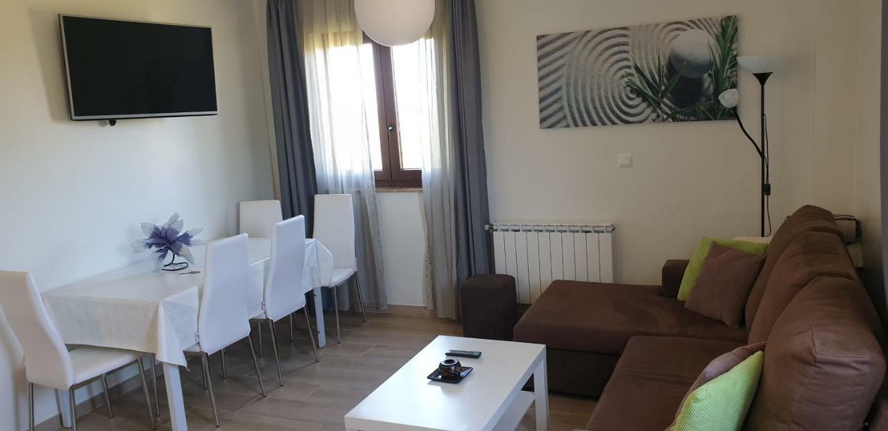 Apartamentos La Pradera De Isla Plana Esterno foto